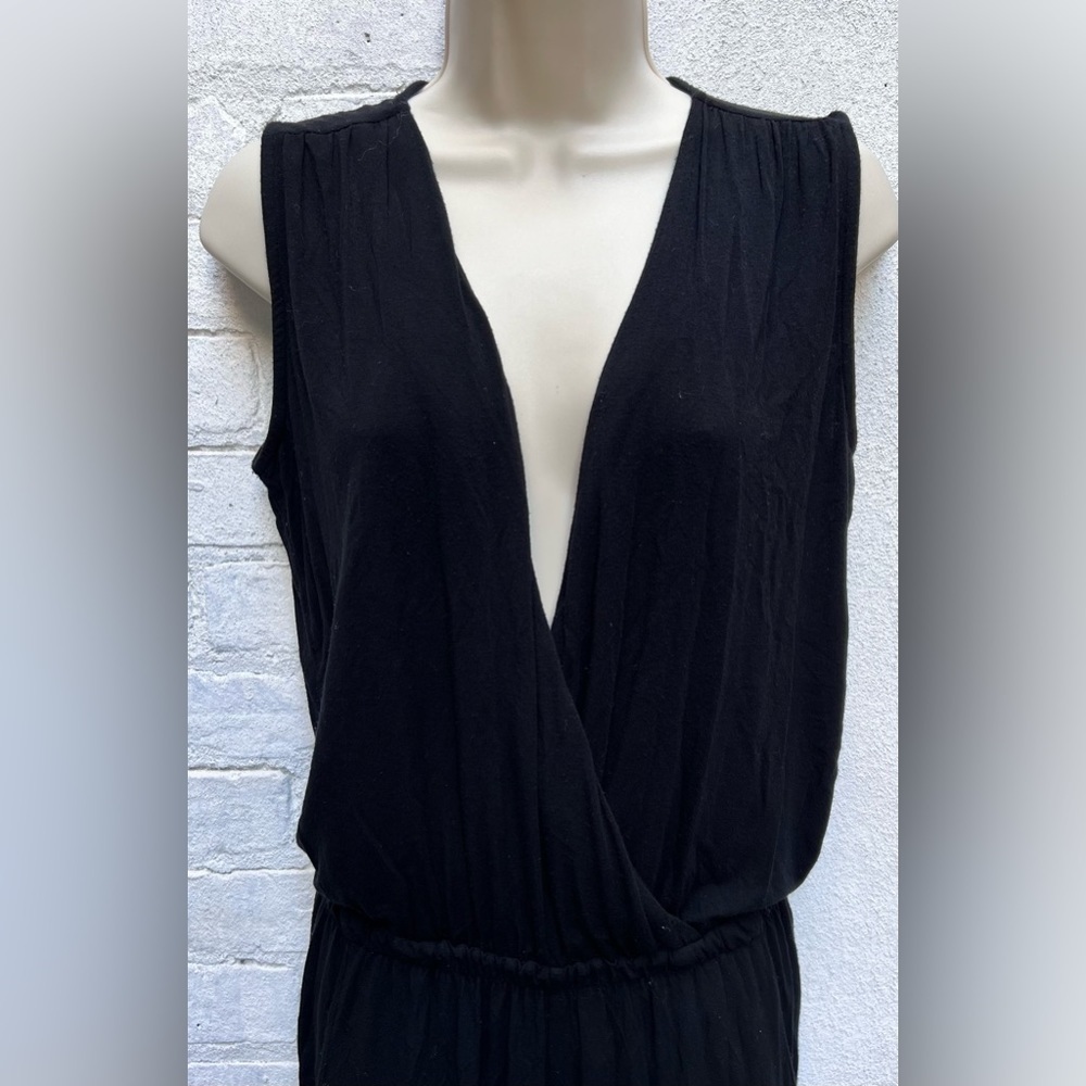 SIX/FIFTY V-Neck Jumpsuit - Picture 3 of 5